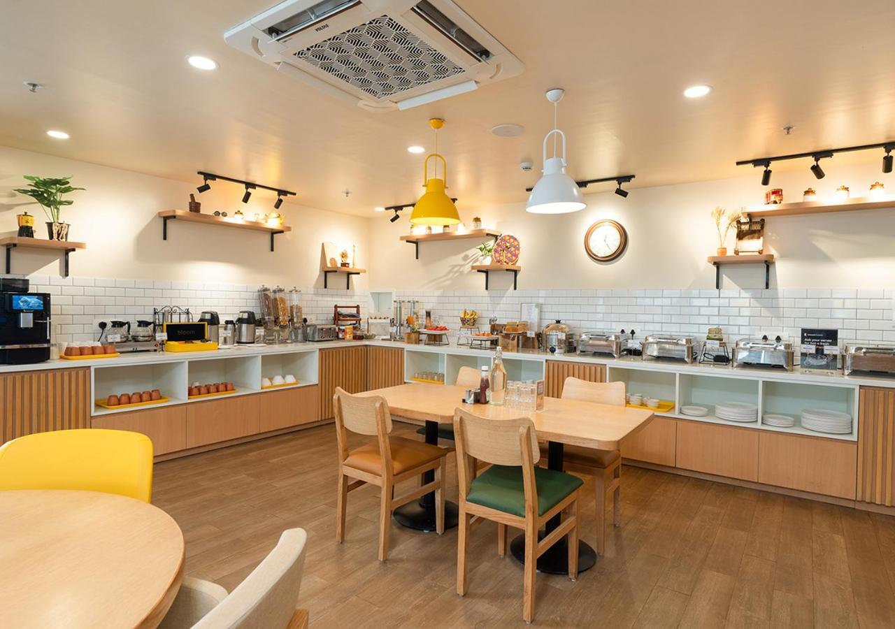 Bloom Hotel Financial District Hyderabad Luaran gambar